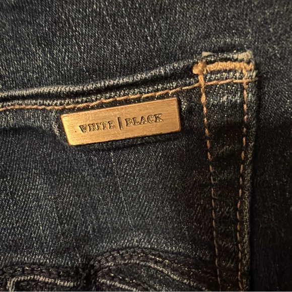 White House Black Market Denim Blue Jeans Women Size 8 Straight Leg Slim Ankle - Picture 4 of 10